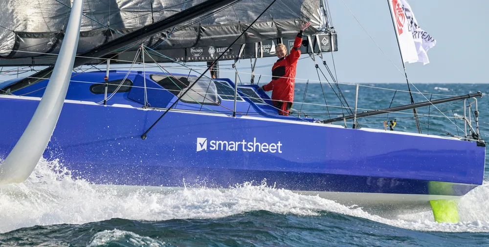 Pip Hare completes New York Vendee in 9th place 