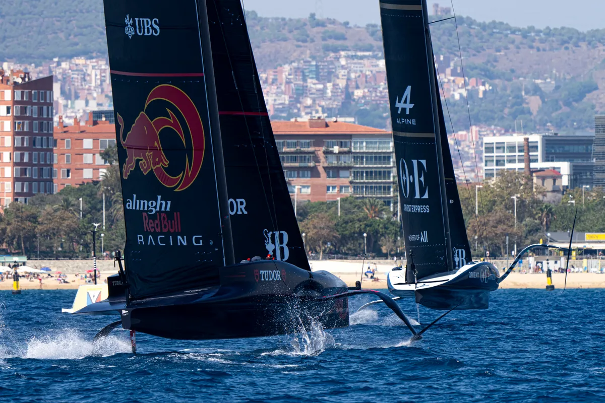 Close racing on America’s Cup: Louis Vuitton Cup Race Day 1