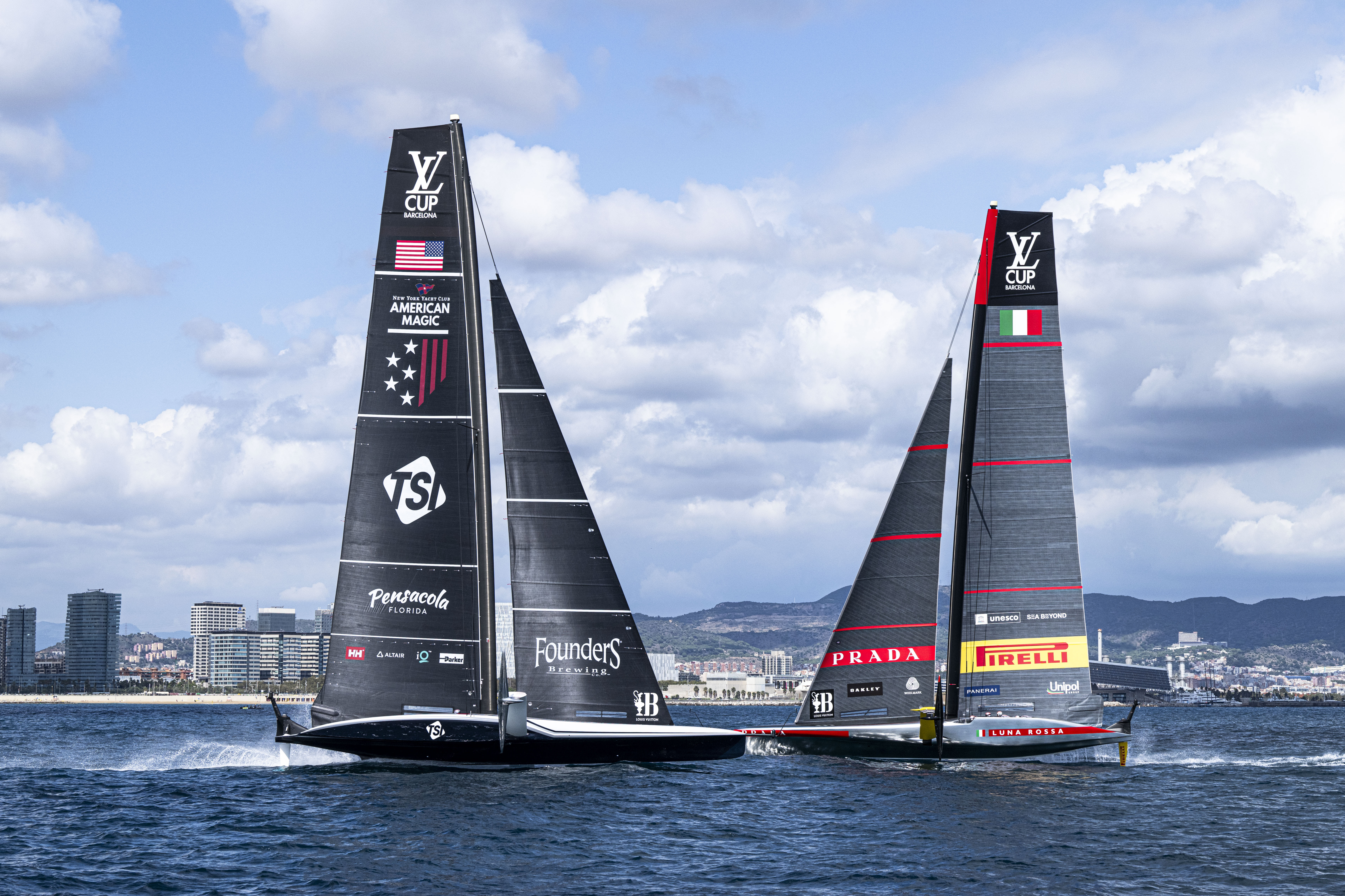 Luna Rossa Prada Pirelli secure their place in the Louis Vuitton Cup Final