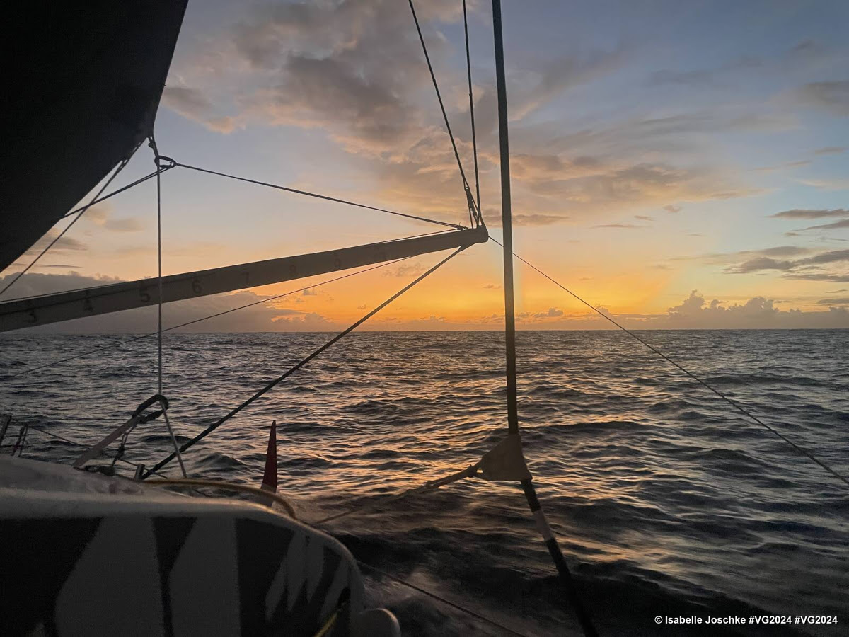 Brazilian low should allow Vendee Globe leaders direct, fast route to Good Hope