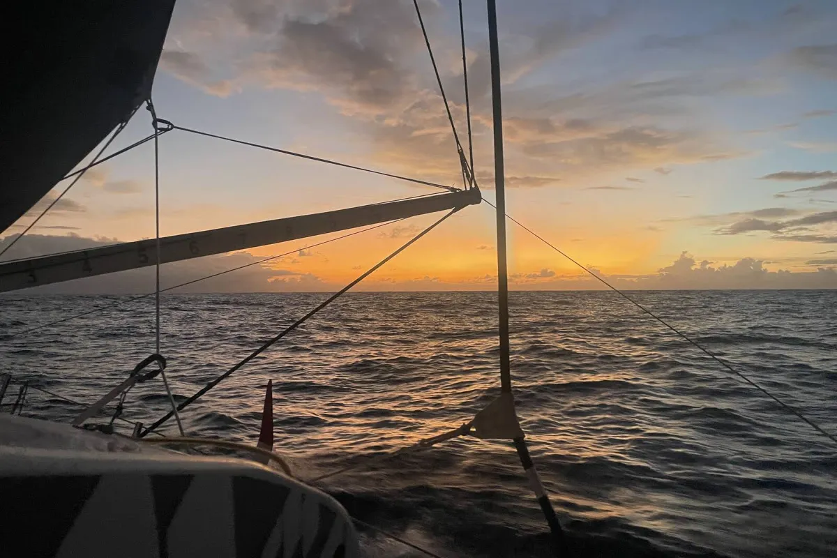 Brazilian low should allow Vendee Globe leaders direct, fast route to Good Hope