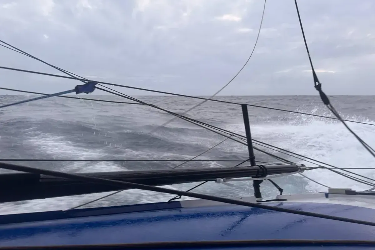 First southern challenge in sight for Vendee Globe leaders