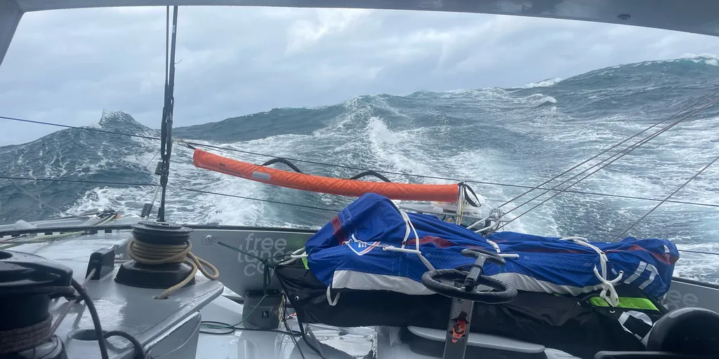 Vendee Globe Thursday review