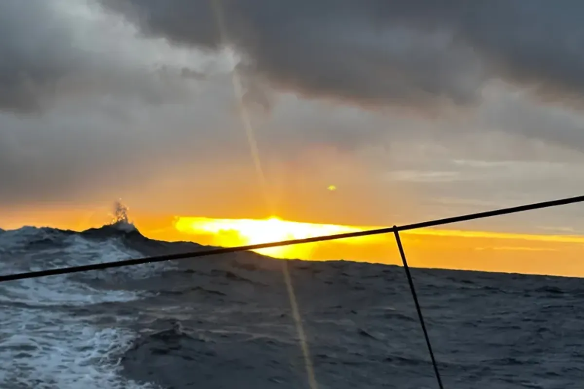Dalin into Pacific, mathematically, on his way home