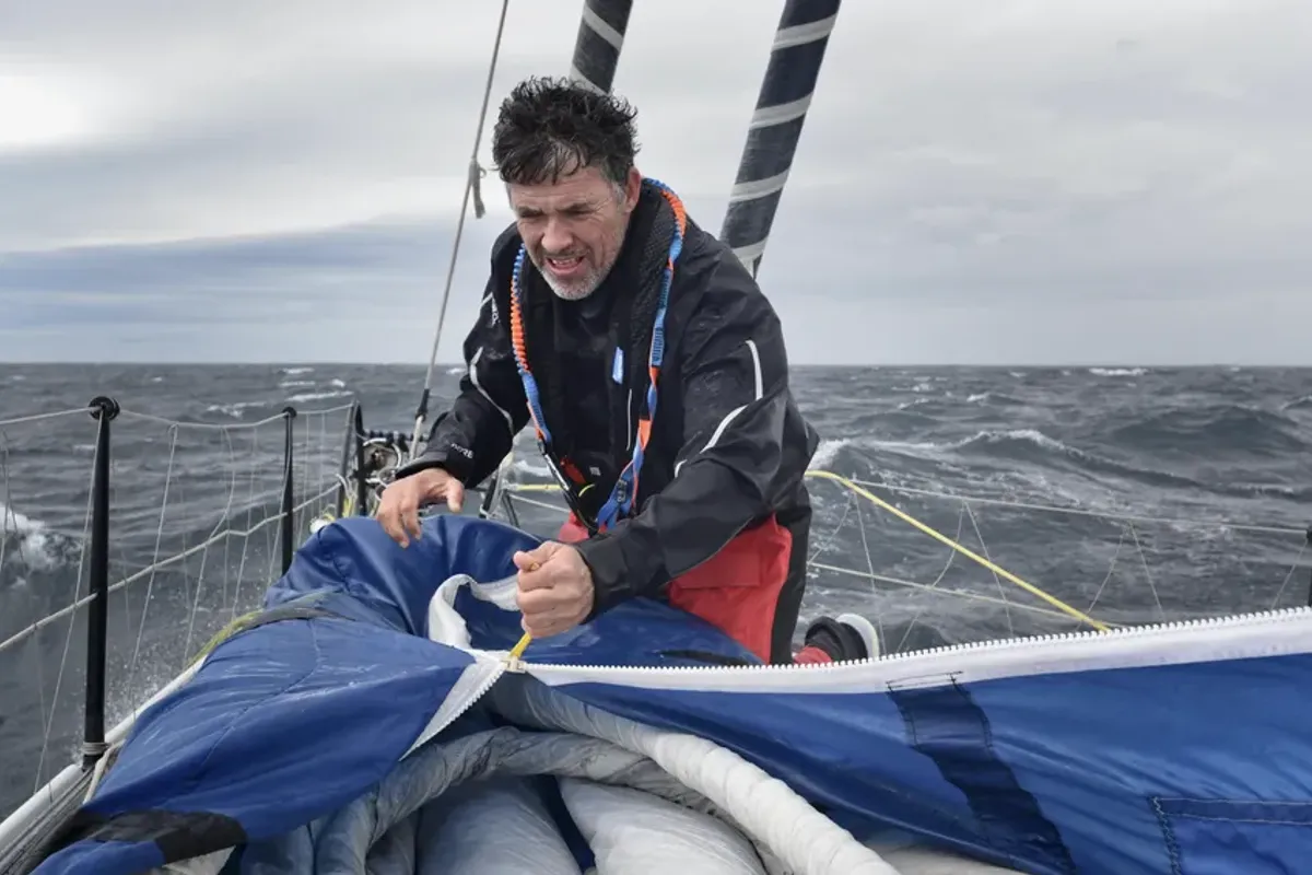 Vendee Globe:  Hungarian skipper Szabolcs Weöres announces his retirement