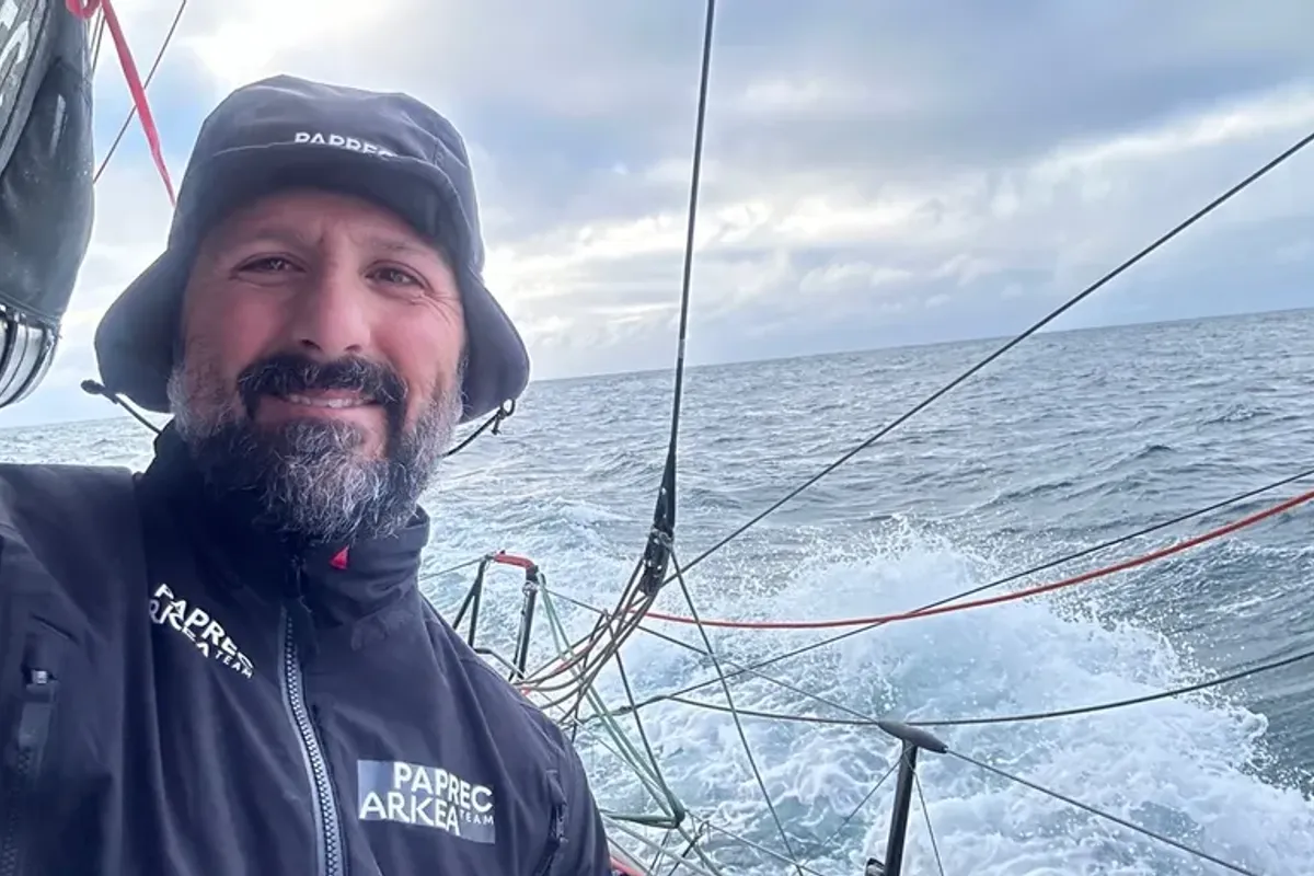 Three way fight on the Vendee Globe