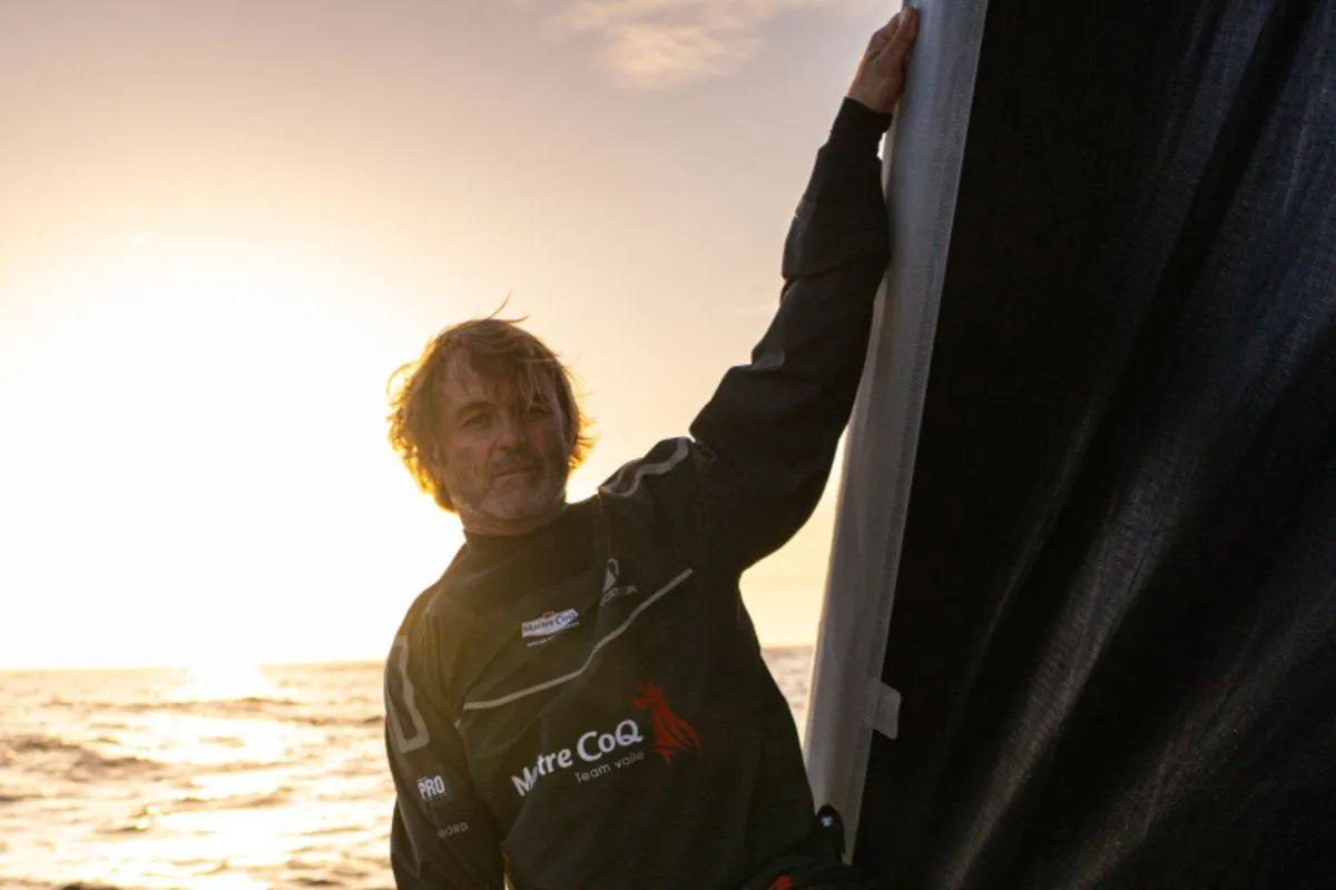 Yannick Bestaven announces his withdrawal from the Vendée Globe