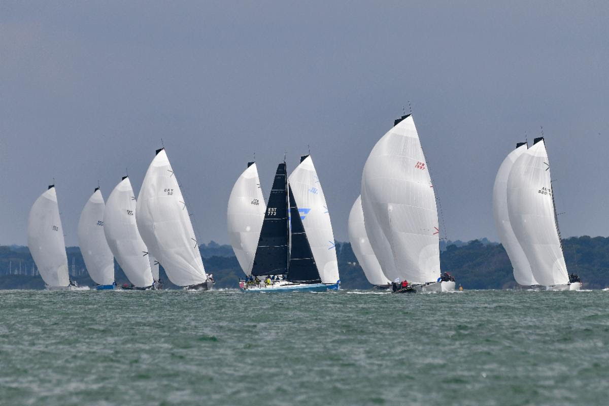 Admiral's Cup: Beau Geste and Nola rise in shifty Solent showdown