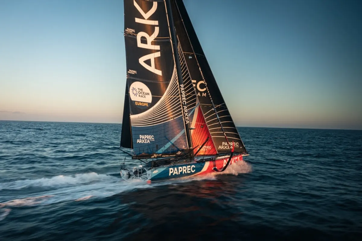 Paprec Arkéa powers past Biotherm in drag race down the Portuguese coast