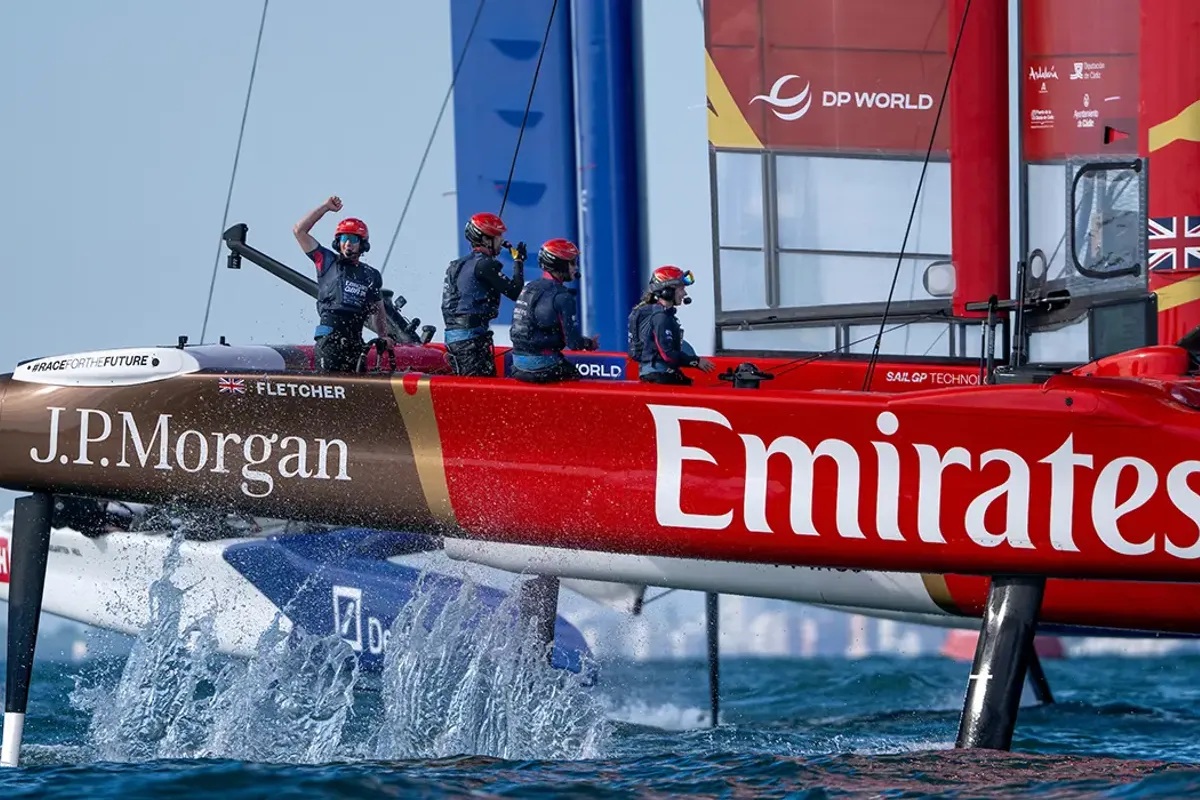 Emirates GBR clinch dramatic win against Kiwi rivals at Spain Sail Grand Prix