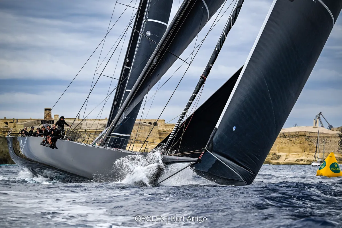 Remon Vos’ Black Jack 100 takes Rolex Middle Sea Race Monohull Line Honours
