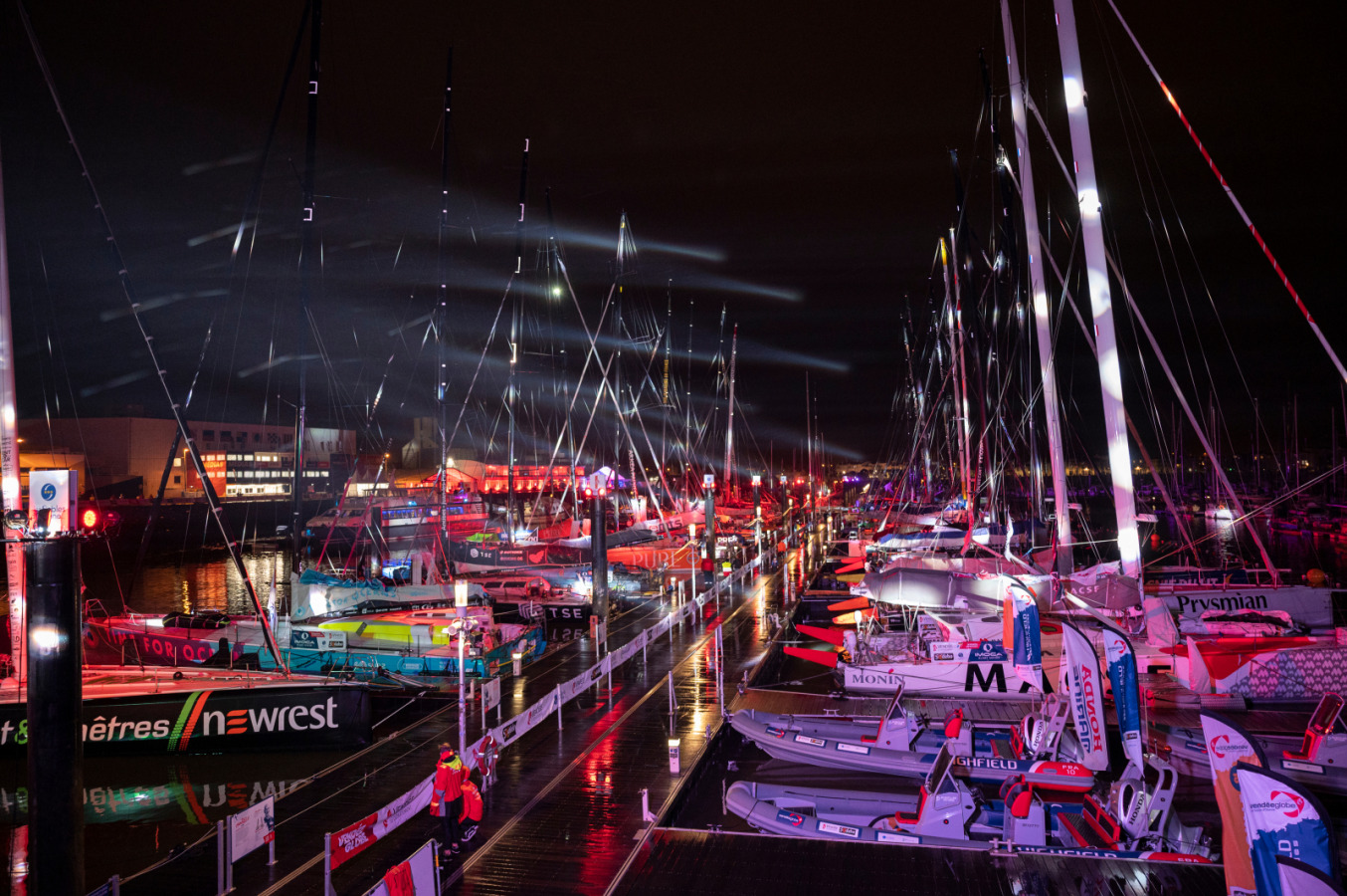 COVID closes Vendee Globe Village from Friday, race start maintained