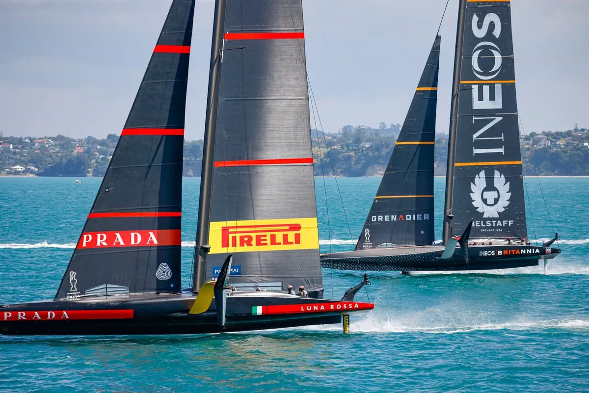 PRADA CUP Finals get green light Saturday,  Luna Rossa first to enter on port tack.
