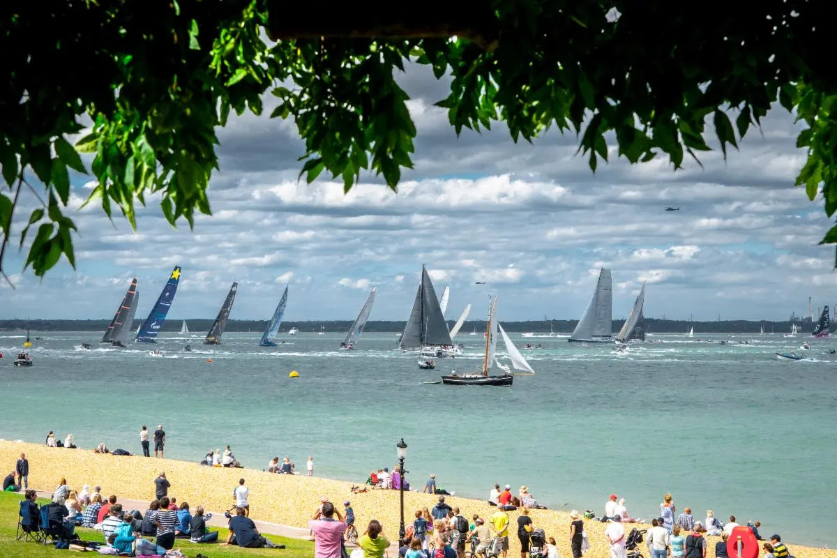 How to follow the Rolex Fastnet Race
