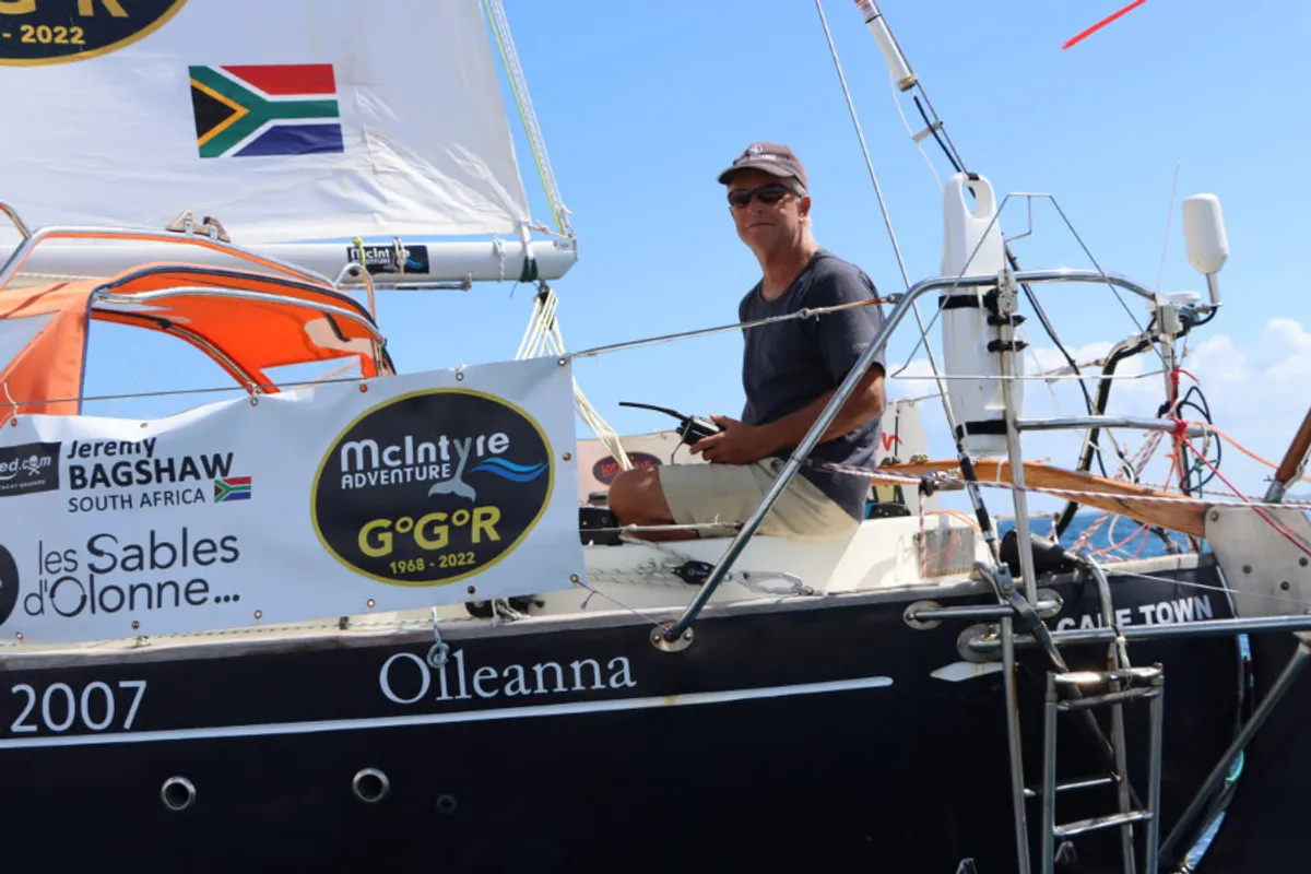 Jeremy Bagshaw a Cape Horner, suspense for Golden Globe leaders