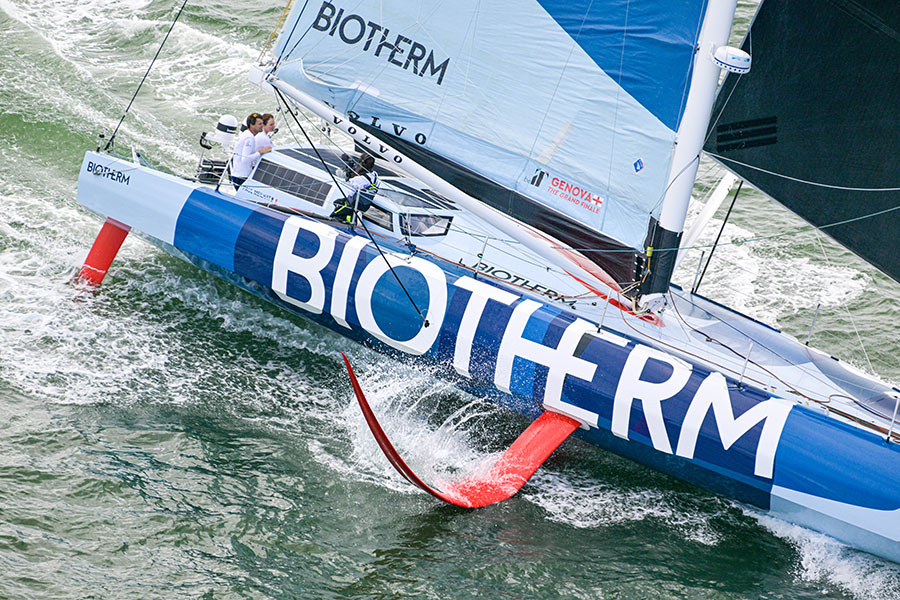 Early advantage to Biotherm as Leg 4 kicks off on Super Sunday in Itaja&#xED;