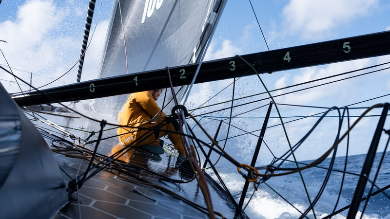Ocean Race: GUYOT Environnement Team Europe has dismasted, all onboard are safe