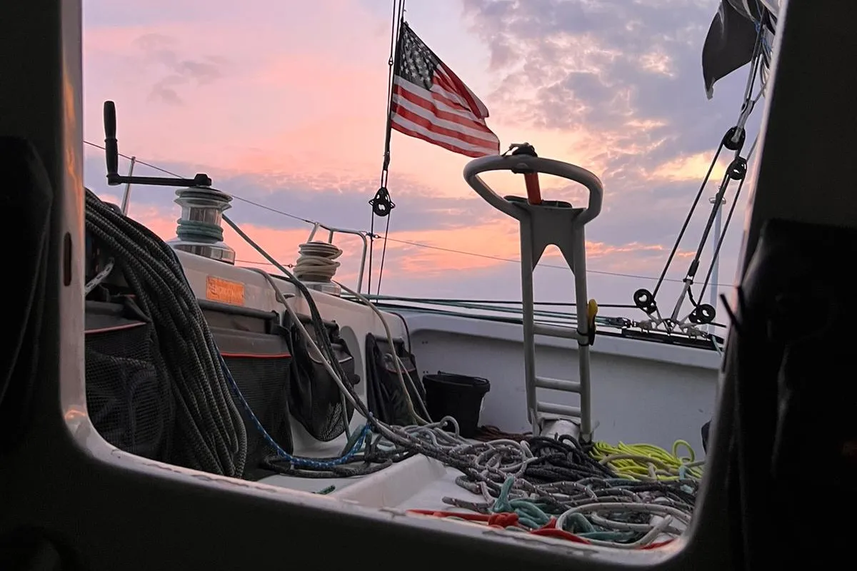 From War Veteran to Solo Sailor: Ronnie Simpson’s 2000-nm qualifying sail