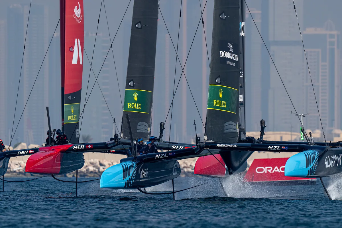 Three different winners but Australia still on top in Dubai